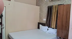WB40 Guest House - Image 5
