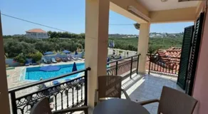 The Dream Hotel - Image 4