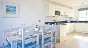 BY THE BEACH, The Quies, Beach House - Image 5