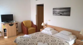 Lilla Wellnessapartman - Image 2