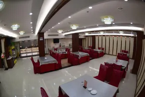 Weidong Garden Hotel - Image 4