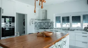 Bluevera sandy beachfront villa-Aidipsos bay - Image 4