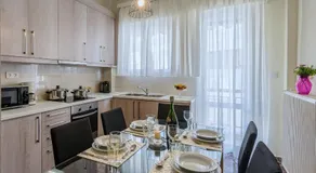 Aspasias Luxury Suite - Image 5
