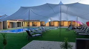 Village Walk Guesthouse - Image 5