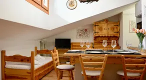 Hostdomus - Rifugio delle Stelle Ski in, Ski Out, Parking - Image 4