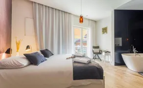 The Well Luxury Rooms - Image 2
