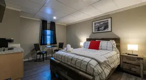 The Cache Hotel and Lodgings - Image 4