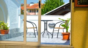 Urban Boutique Hotel - Image 4