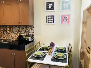 Contemporary cozy 6- 2BR Apartment - Image 2