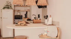 La Cour Secrète - Suite Bali - Balnéo privée - Escapade romantique à Carpentras - Image 3