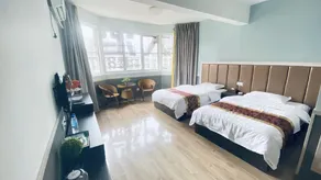 9 Days Inn - Image 2