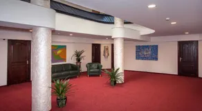 Tauras Center Hotel - Image 4