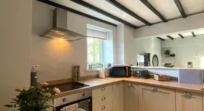 Honeysuckle Cottage & Whinfell Studio - Image 2
