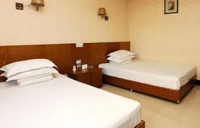 Weiwei Hostel - Image 5