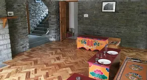 Gemoor Khar- Manor House - Image 4