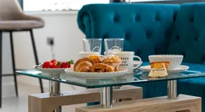 Heathrow Family Apartments - Image 5