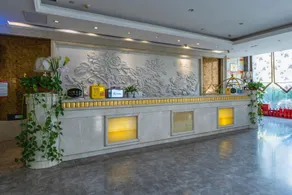 Jinghu Hotel - Image 5