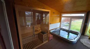 Gold Residence - Image 2
