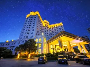 Soogie International Hotel - Image 5