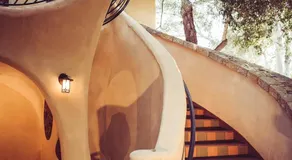The Emerald Iguana Inn - Image 3