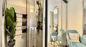 3 bedroom stylish house - Quiet & Central with free parking - Image 5