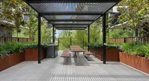 Spectacular 2BR Apt with Balcony - Image 4