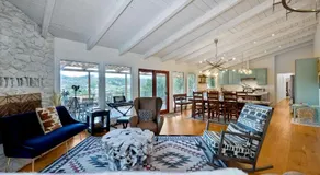 City Getaway, Hot Tub, Fire Pit, Game Room, BBQ, Hiking Trails, Vineyard Views, B-Ball - Image 3