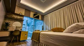 Golden View Hotel - Image 5