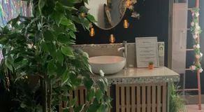 Romantic Jacuzzi Suite - Image 3