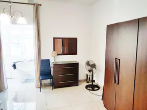 Superbly Located Cosy 2-Bedroom Apartment Valletta - Image 5