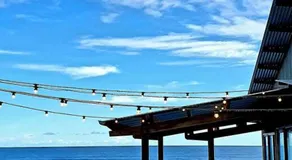 Luxurious beach stay, nearby famous wineries - Image 5