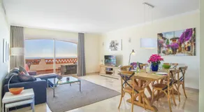 Ferienwohnung \"Astonishing view modern apartment\" mit Gemeinschaftspool und WLAN - Image 4