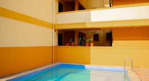 Field stone Apartment - Image 3