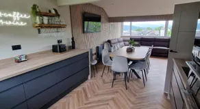 Townhouse - 6 Bed Hot Tub House - Image 3