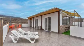 Amazing View Penthouse Studio Huge Private terrace - Image 4
