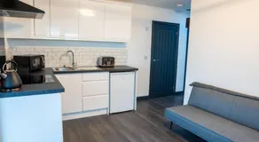 The Porty Beach House - Image 3
