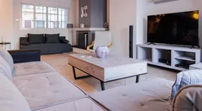 Seaside Grey Pearl Villa Panoramic Marina View Piraeus Athens Riviera - Image 2