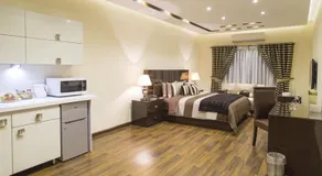 Royaute Luxury Suites and Hotel Gulberg Lahore - Image 2