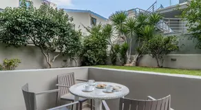 Rhoe Seaside Apartments  - Image 4
