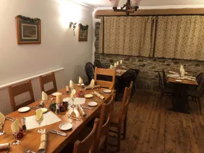 Blue Lion Inn - Image 5