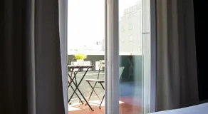 Avenue Hostel & Suites - Image 5