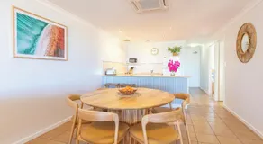 Blue Waters - Beachfront and River View - Sleeps 6 -Central Kalbarri - Image 4
