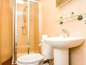 The Regency, Clifton Bristol by Belvilla - Image 4