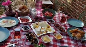 Eolos House Cunda - Image 3
