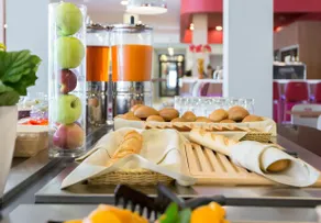 Ibis Styles Suzhou Nanmen Metro Station Hotel - Image 2