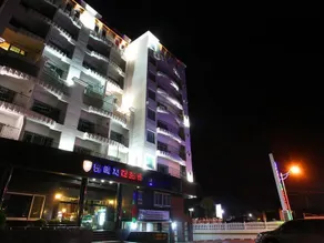Palm Beach Resort - Image 4