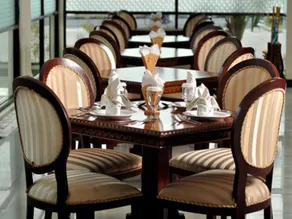 Yusro Hotel Restaurant & Convention - Image 4
