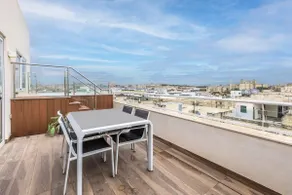 Ta Xbiex, Luxury Penthouse for families only, with Pool and Seaview, Malta - Image 5