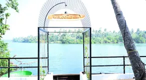 Orchid Lake View Resort - Image 2
