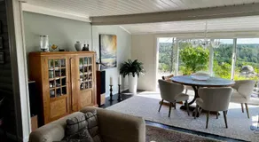 Son view - Image 4